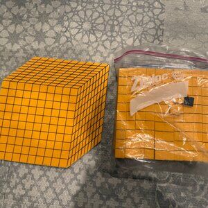 LAKESHORE LEARNING 121-PIECE SET OF MAGNETIC BASE-10 BLOCKS MATH MANIPULATIVES